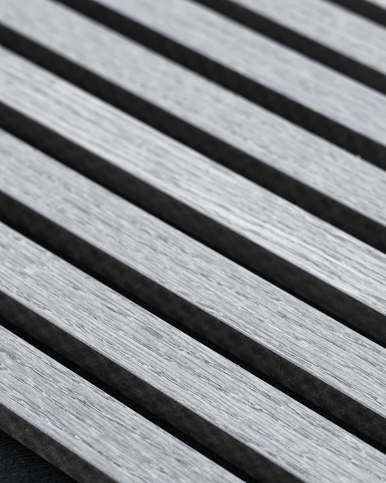 Akustikpaneele aus Echtholzfurnier